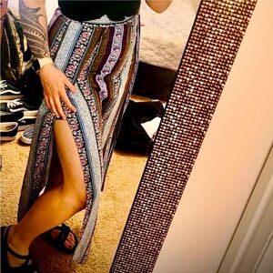 gorgeous and very breathable patterned floral striped maxi skirt with slits